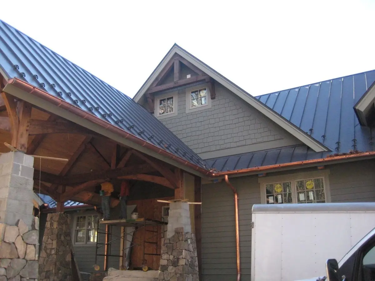 Craftsman Roofing team delivering quality roofing work in Grappaville